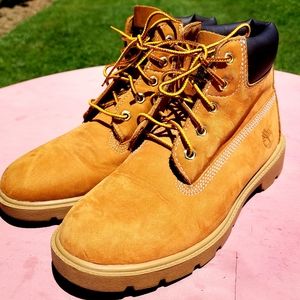 Timberland Boys' Boots. Youth Size 4. Excellent Condition.